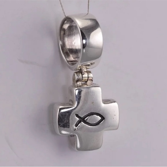 Silpada Vintage Solid Sterling Ichthus Cross Pendant Sterling/Leather Necklace - Picture 12 of 15